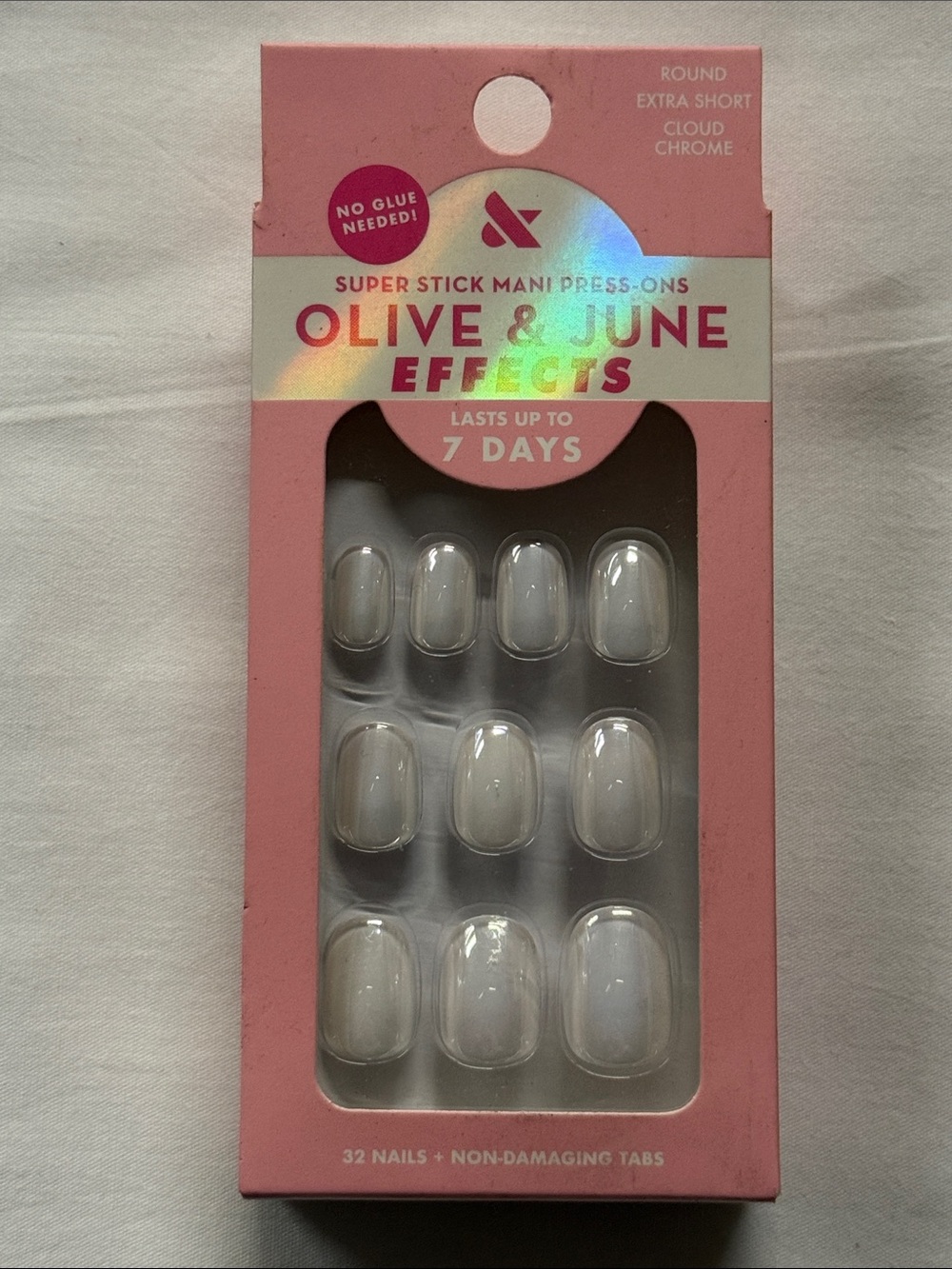 Olive and June Super Stick Mani Press On Nails in Cloud Chrome